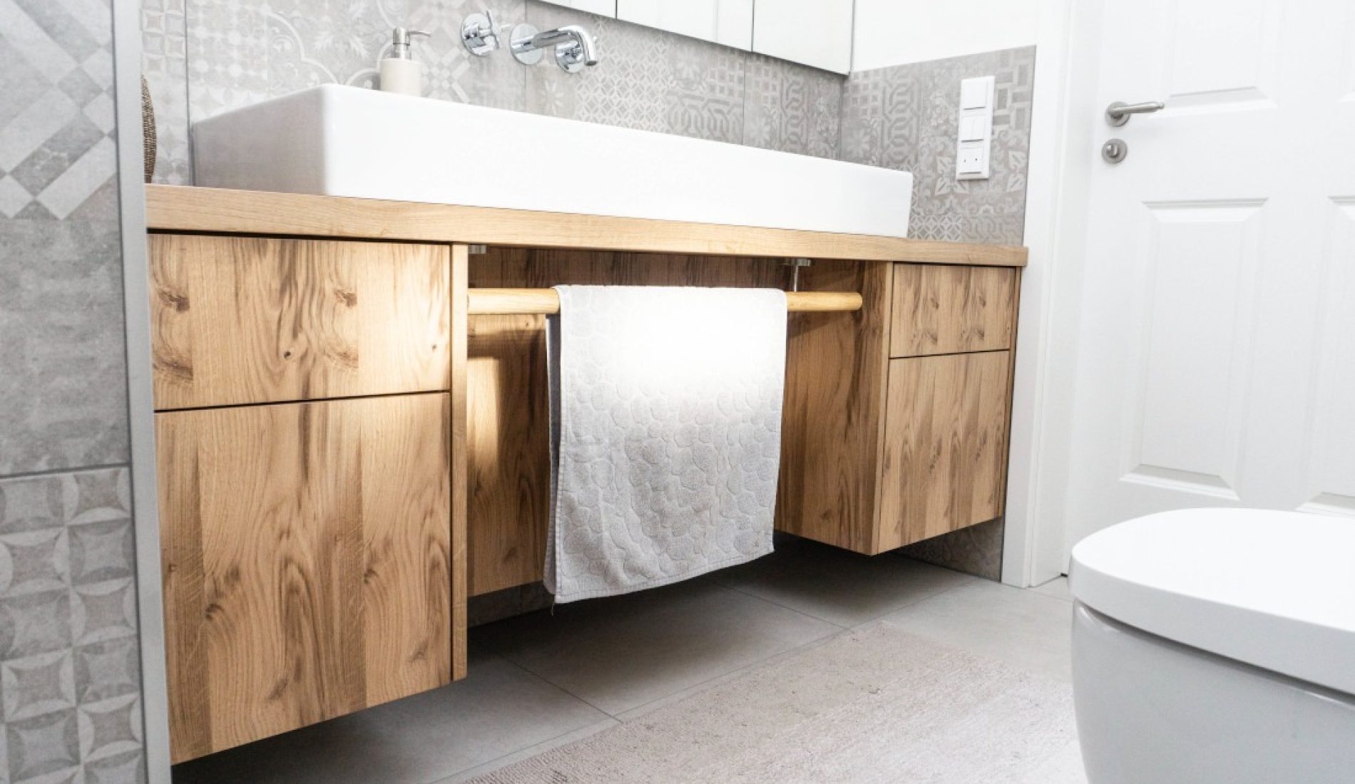 02_Badezimmer aus Eiche